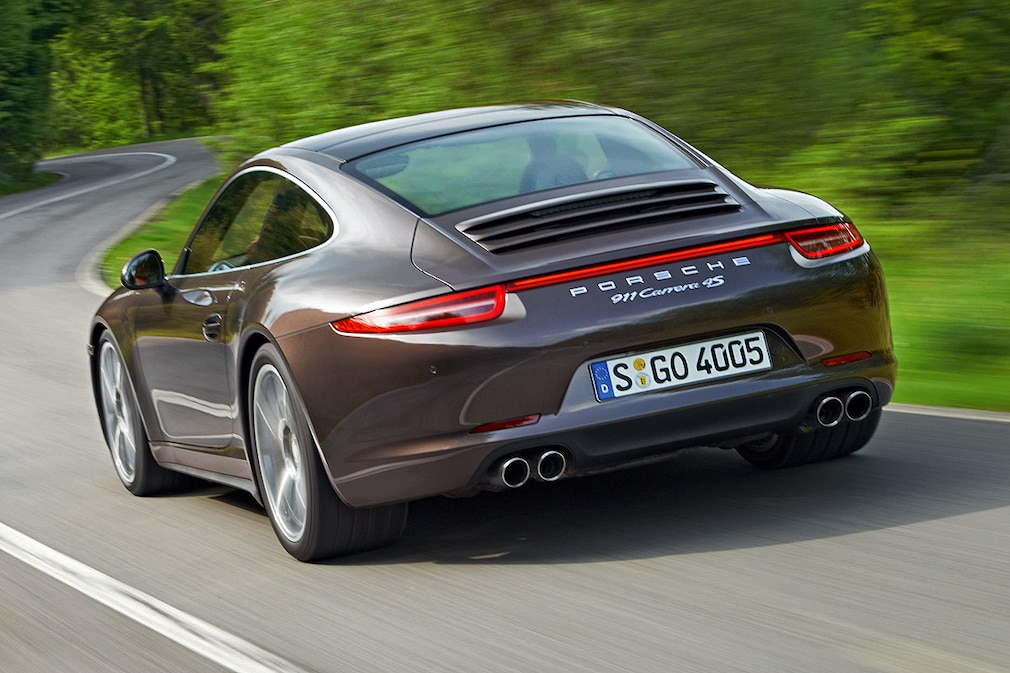 Porsche 911 Carrera 4