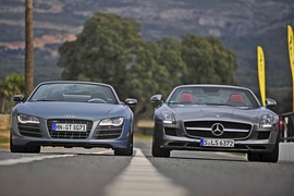 Audi R8 GT Spyder Mercedes SLS Roadster