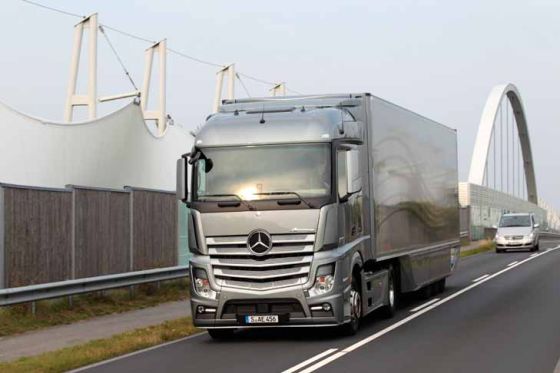 Mercedes Benz Aerodynamics Trailer