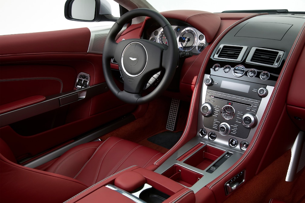 Aston Martin DB9 (Facelift 2013)