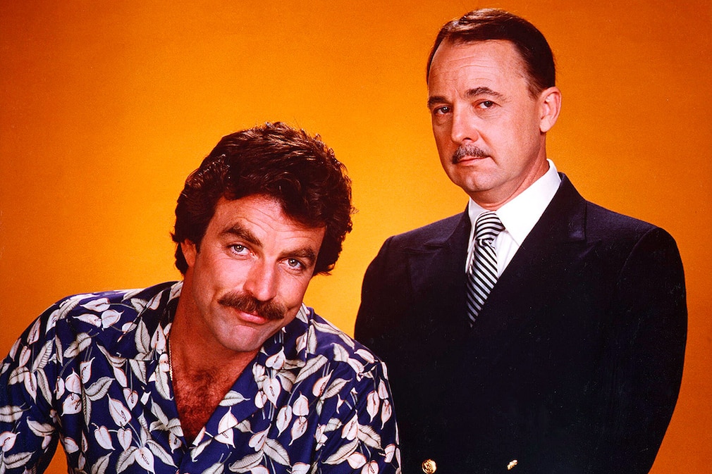Tom Selleck und John Hillerman in der Serie Magnum