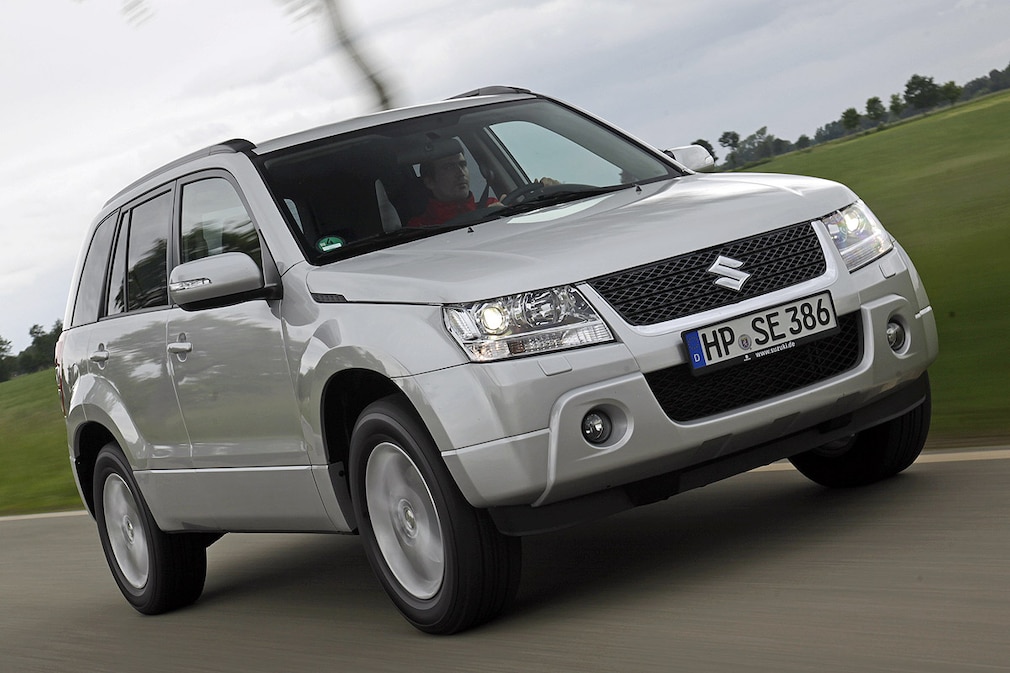 Suzuki Grand Vitara 2.4