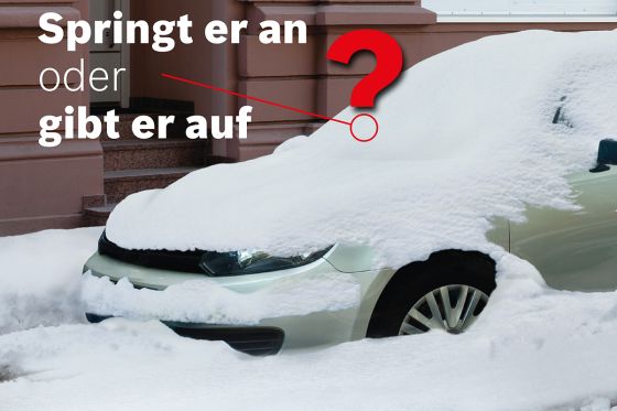 eingeschneites Fahrzeug