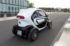Renault Twizy mit Seitenscheiben