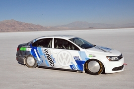 VW Jetta Hybrid Speed Record at Bonneville Salt Flats