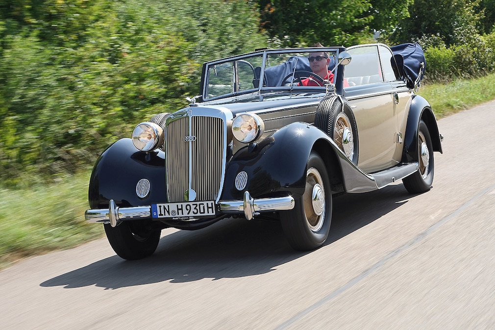Horch 930V Cabriolet