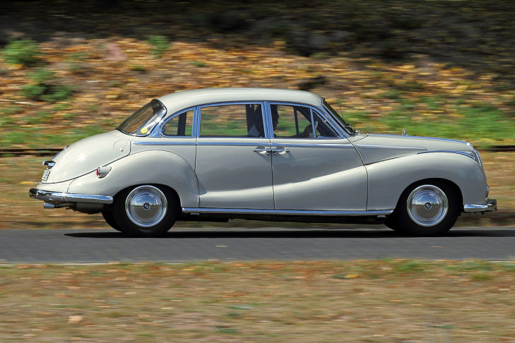 BMW V8 3200 Super