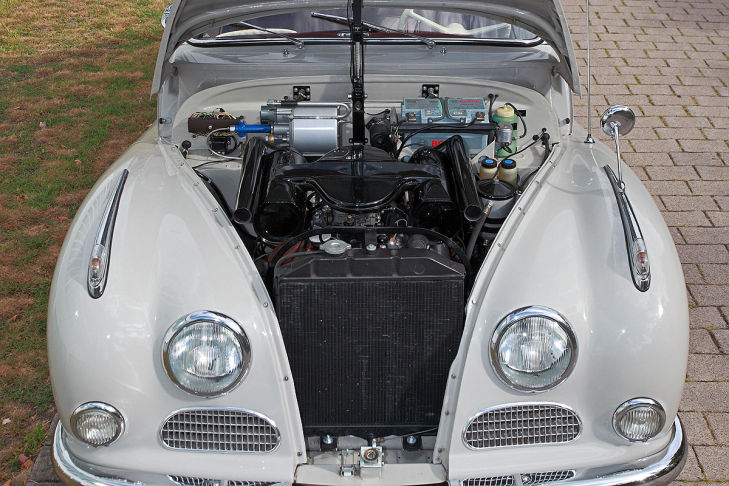 BMW V8 3200 Super