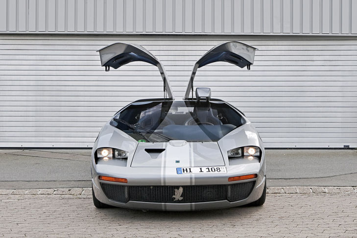 Isdera Imperator 108i