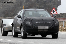 Alfa SUV/CXover: Erlkönig