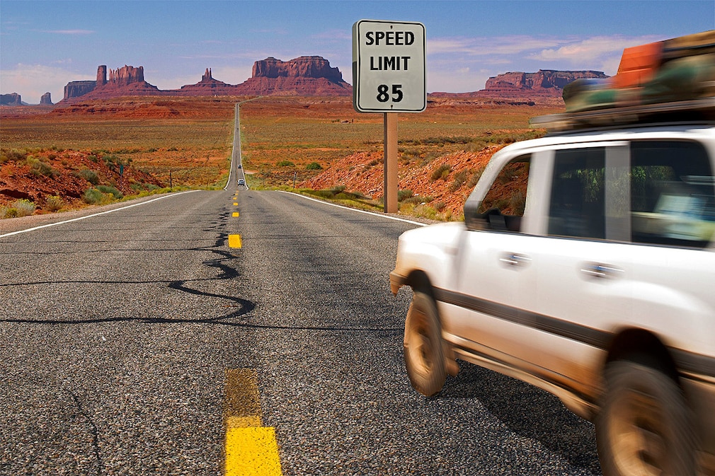 Speed Limit USA Highway