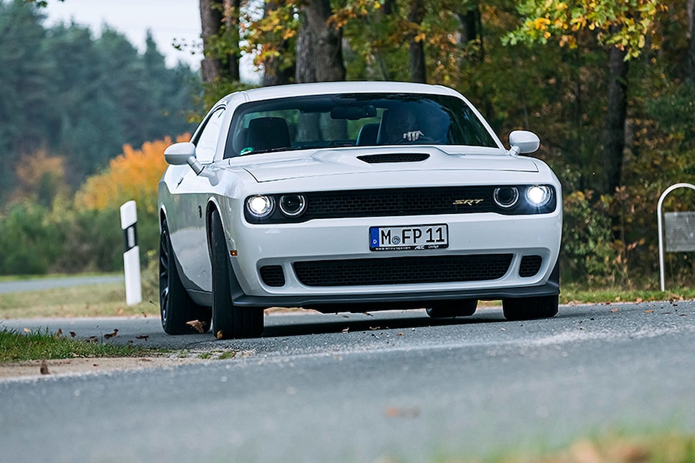 Dodge SRT Challenger HellCat
