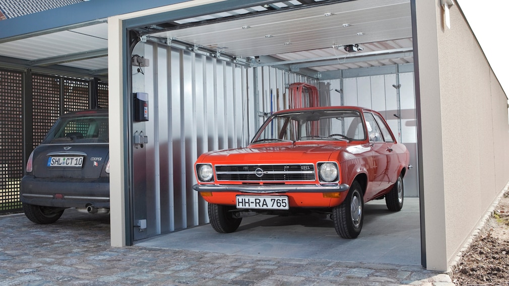 Opel Garage
