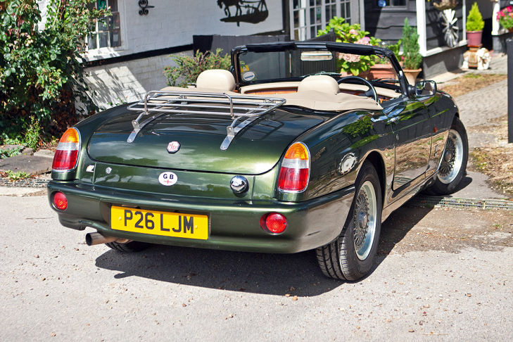 MG RV8 1993