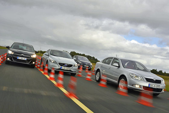 Citroën C4 Peugeot 308 Skoda Octavia Volvo V40