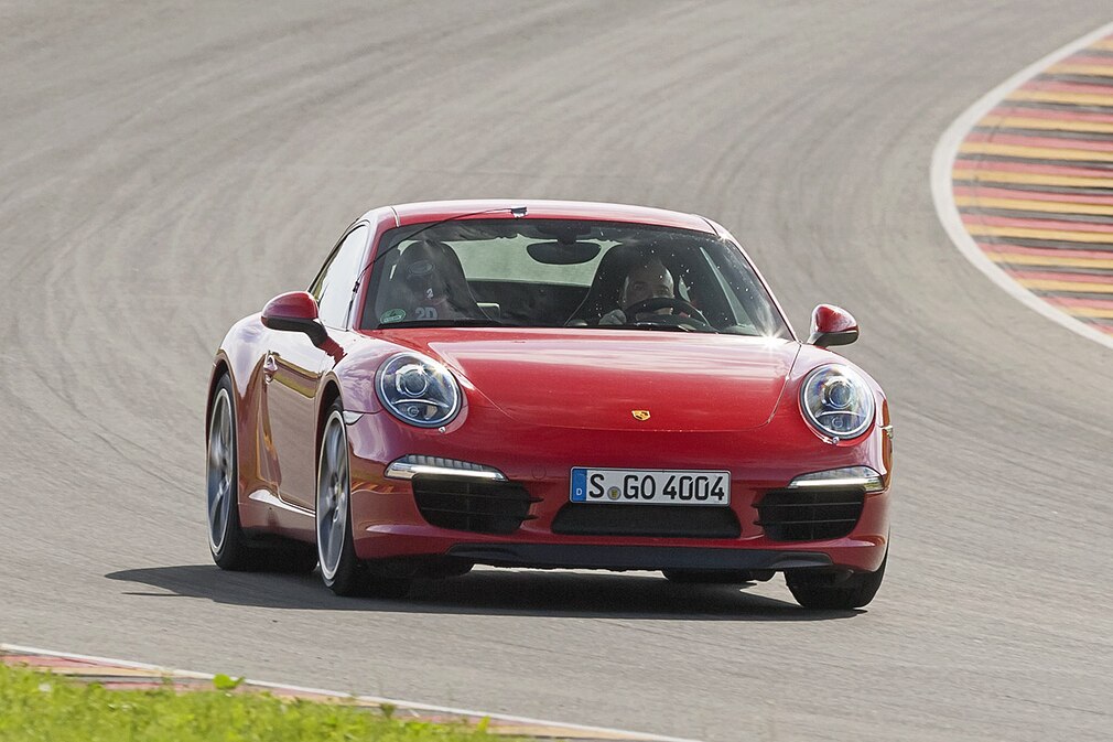 Porsche 911 Carrera S