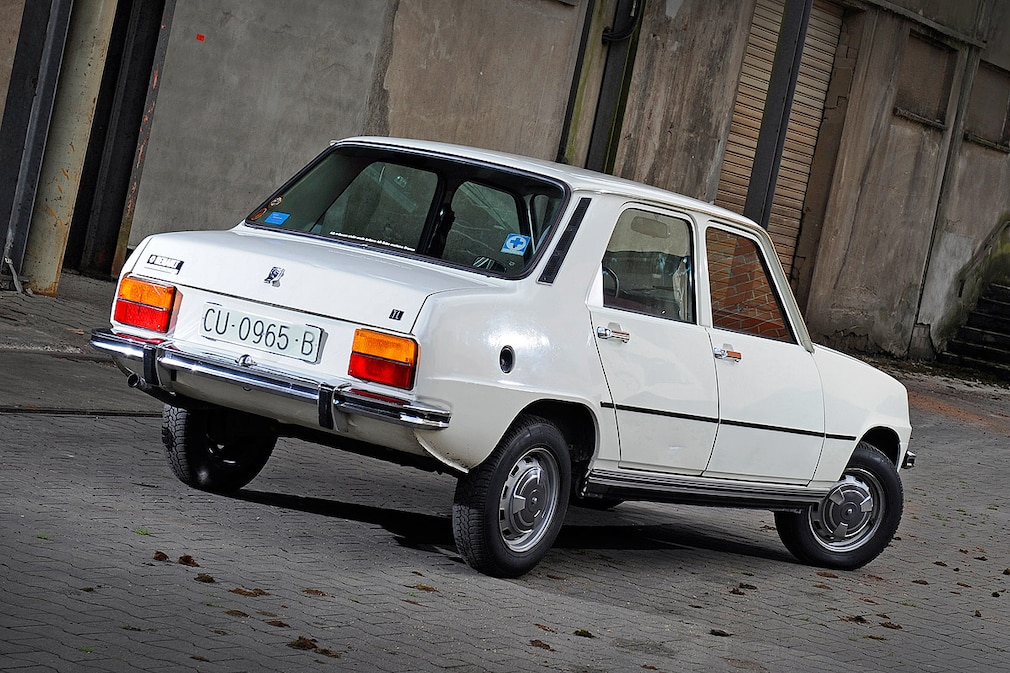 Renault 7 Siete