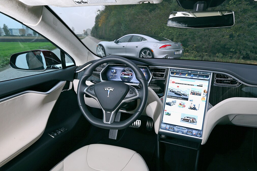 Tesla Model S