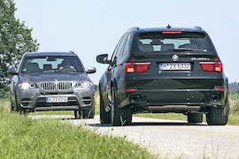 BMW X5 50i BMW X5 M50d