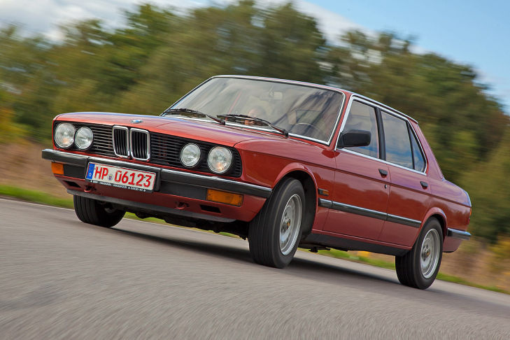 BMW 525i (E28)