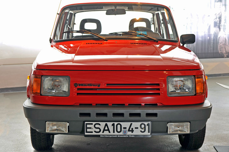Ein Pkw Wartburg 1.3 (mit Viertaktmotor), aufgenommen am Donnerstag (07.05.2009) im Museum "automobile welt eisenach" in Eisenach