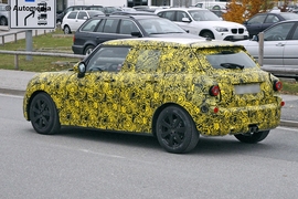 Erlkönig Mini Cooper Fünftürer