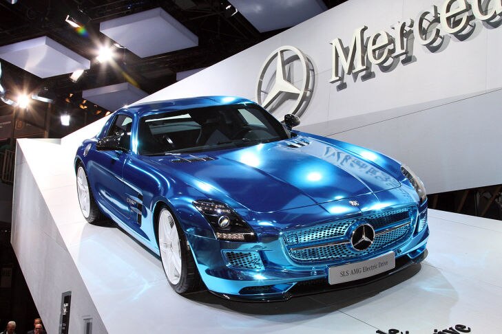 Mercedes SLS AMG Electric Drive in Paris 2012