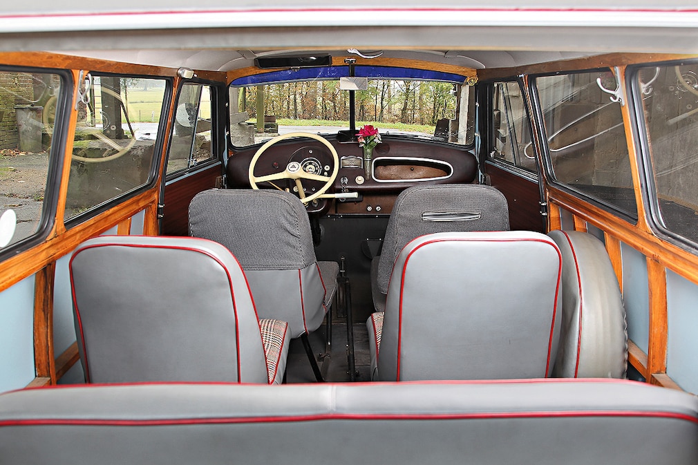 Lloyd LT 600
