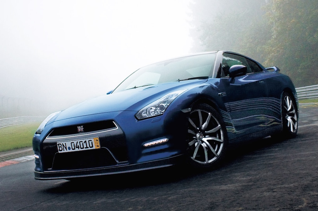 Nissan GT-R