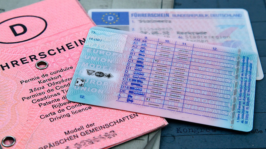 EU-Führerschein: Kosten, Umtausch & Fristen