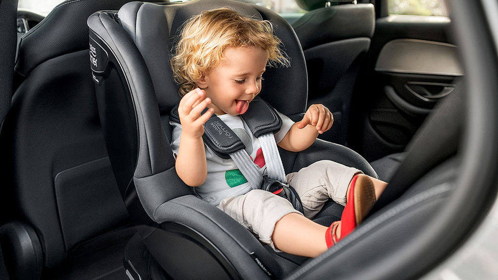 Kindersitze: So sicher sind Reboarder - AUTO BILD