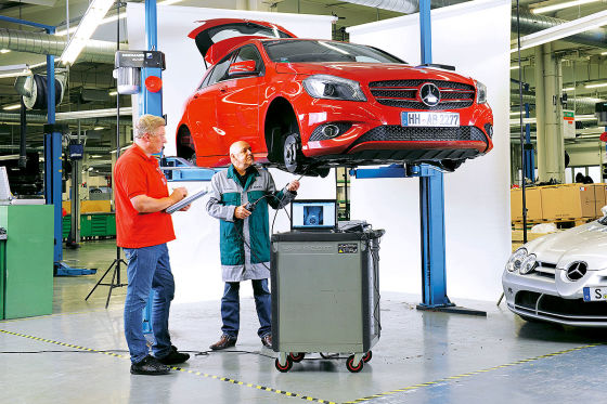 Vw Golf Mercedes A Klasse Audi A3 Und Co Im Dauertest Autobild De