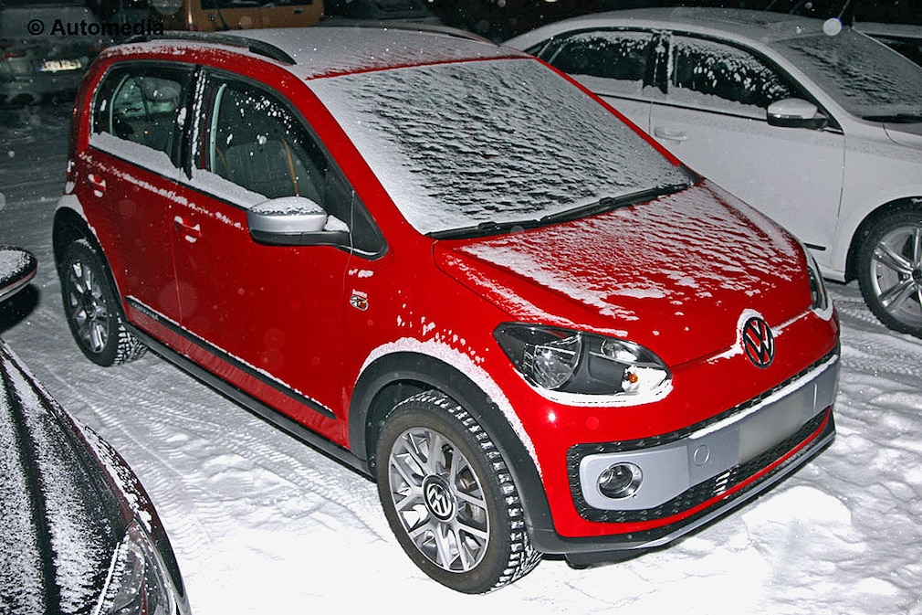 Erlkönig VW CrossUp