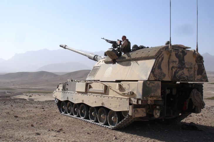 Panzerhaubitze 2000