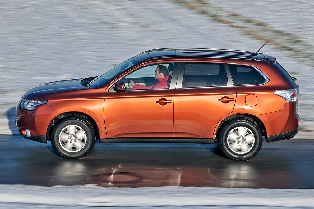 Mitsubishi Outlander 2.2 DI-D 4WD