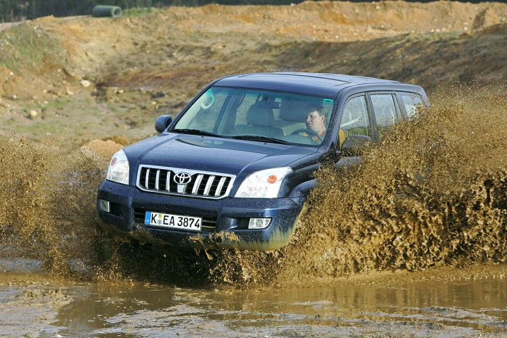 Toyota Land Cruiser 120 (2002-2010)