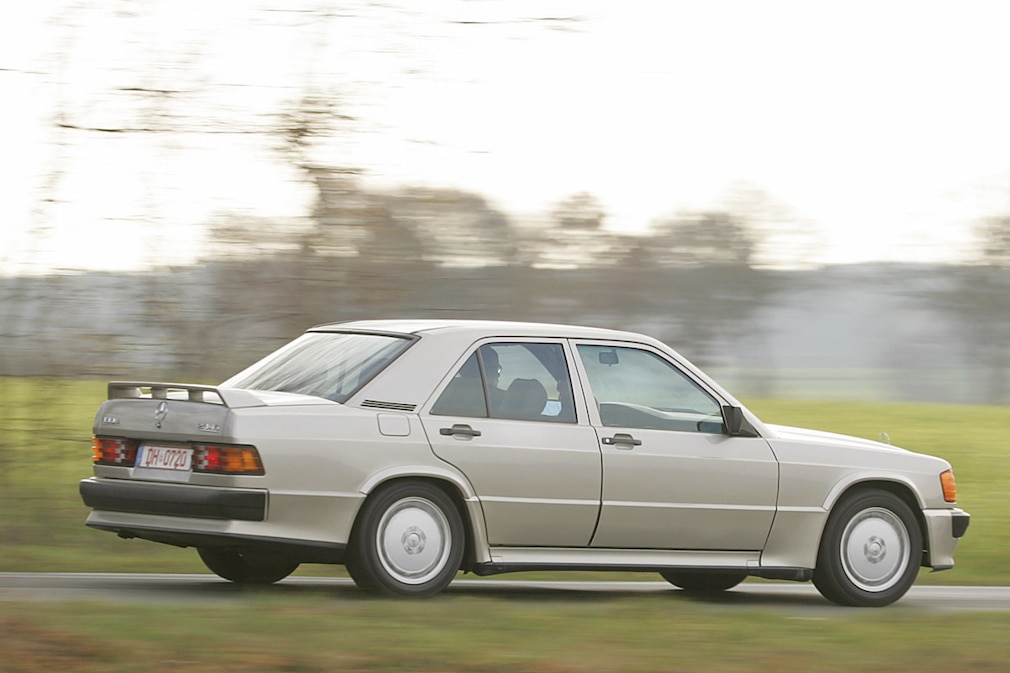 Mercedes 190 E 2.3-16
