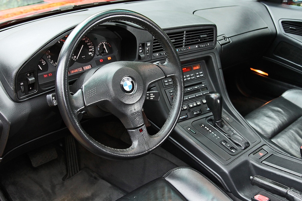 BMW 850i