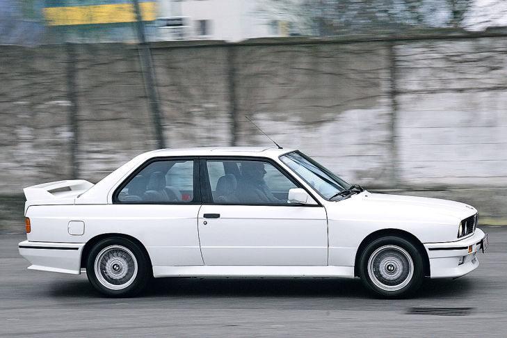 BMW M3 E30