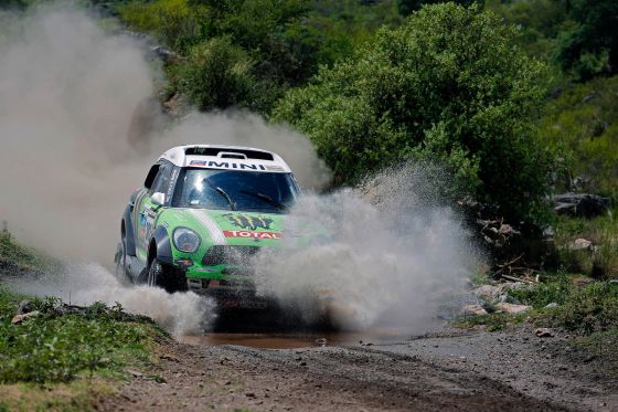 Stéphane Peterhansel im Mini All4 Raccing auf der 11. Etappe der Rallye Dakar 2013