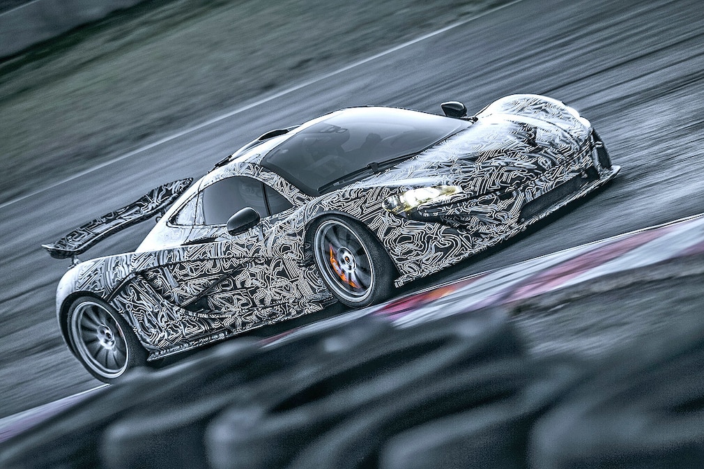 McLaren P1 Erlkönig