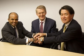 Raj Nair (Ford), Thomas Weber (Daimler) und Mitsuhiko Yamashita (Nissan)