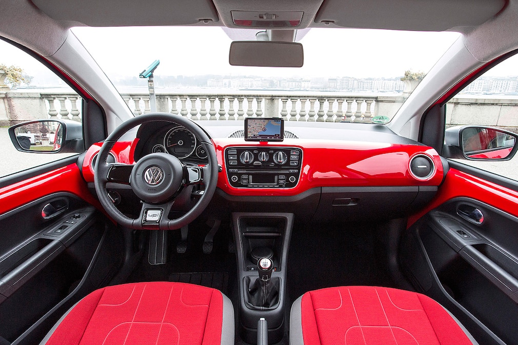 VW Up Cross