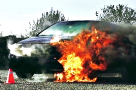 Brandversuch von Daimler mit dem Kältemittel R1234yf Dezember 2012 - Spanien