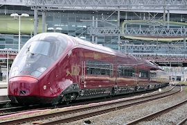 Italo Hochgeschwindigkeitszug von Ferrari