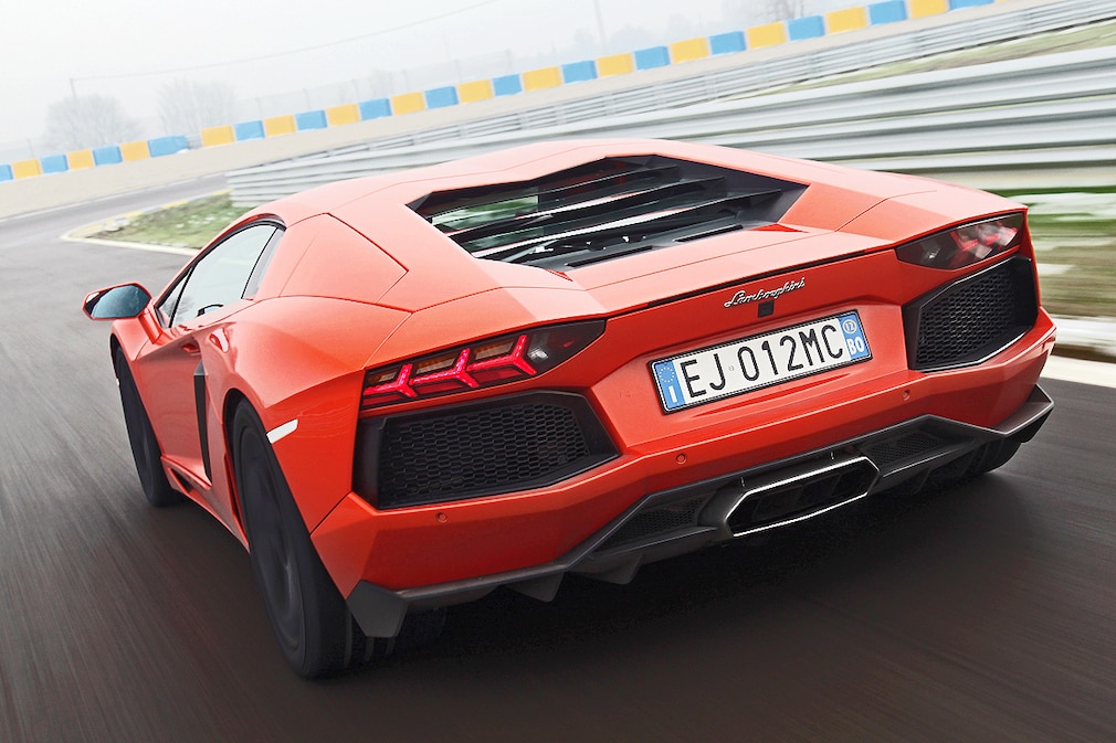 Lamborghini Aventador