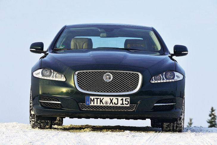 Jaguar XJ
