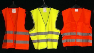 Warnwesten im Test