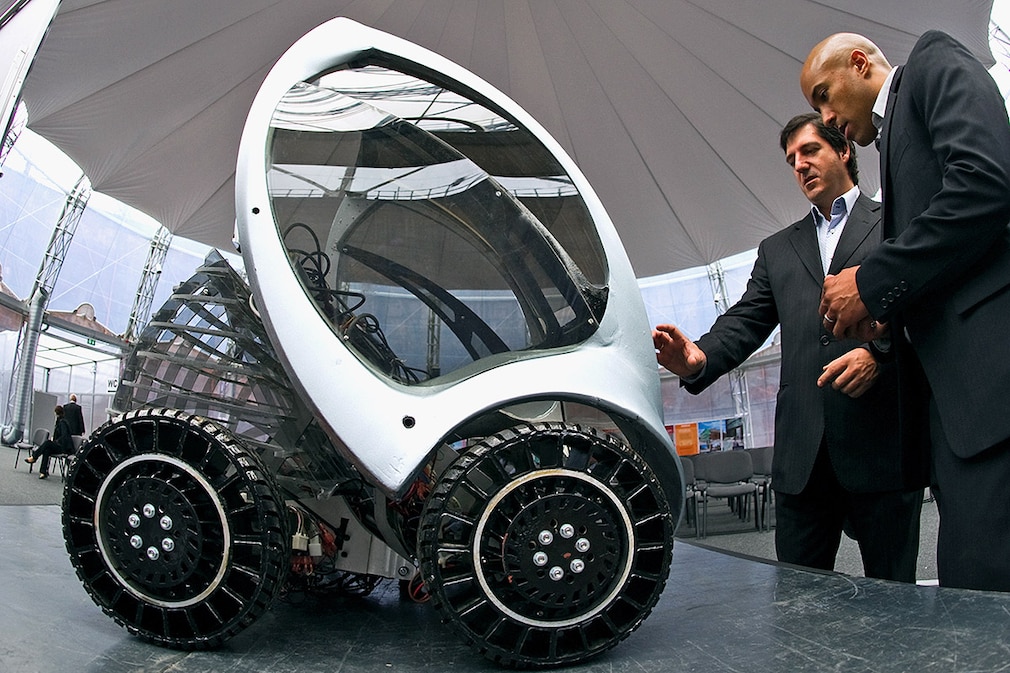 Faltbares Elektromobil der spanischen Firma Hiriko Prototyp