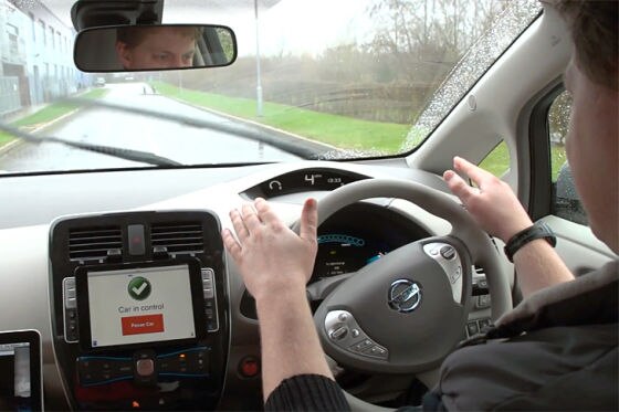 Autonom fahrender Nissan Leaf der Uni Oxford Autonom fahrender Nissan Leaf der Uni Oxford